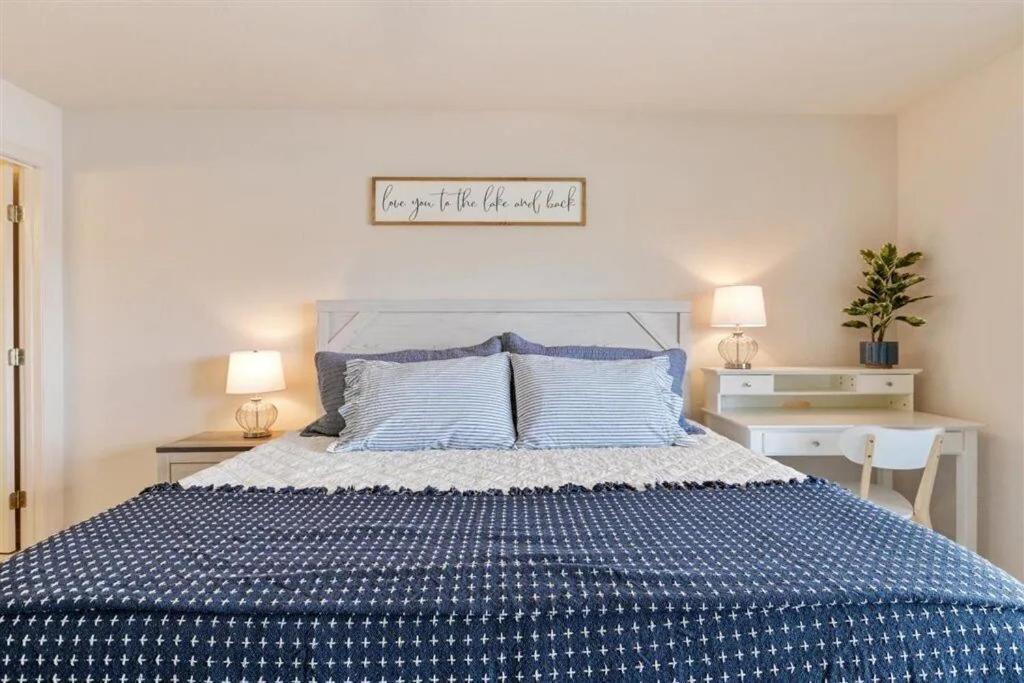Family Fun Lakefront Condo At Parkview Bay Osage Beach Bagian luar foto