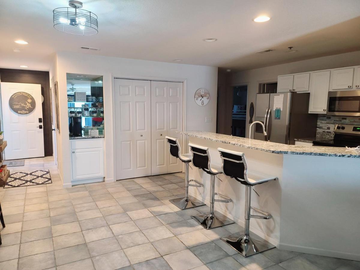 Family Fun Lakefront Condo At Parkview Bay Osage Beach Bagian luar foto