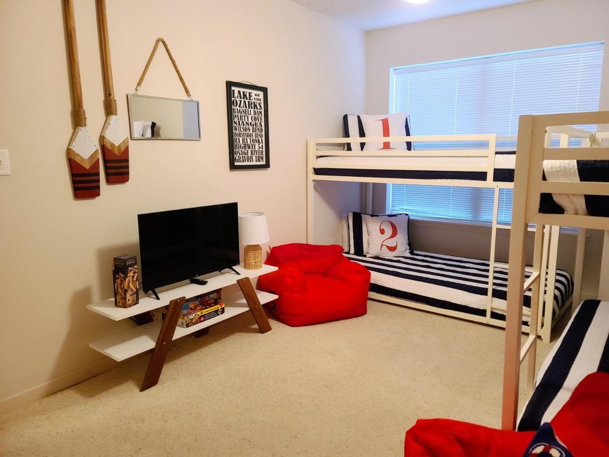 Family Fun Lakefront Condo At Parkview Bay Osage Beach Bagian luar foto